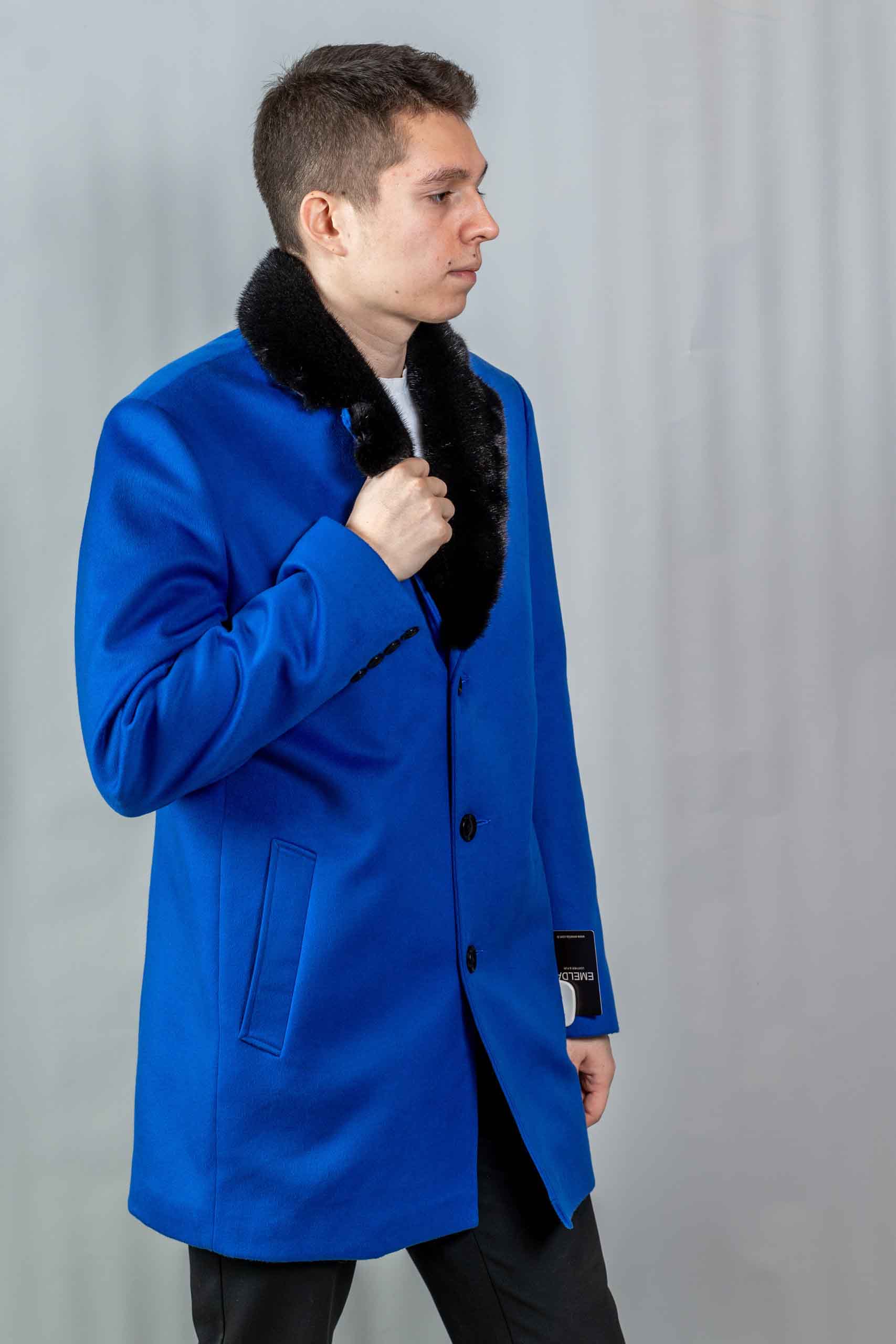 Buy a men's coat in Istanbul, Antalya, Alanya, Kemer, Side, and Marmaris Кашемировое пальто